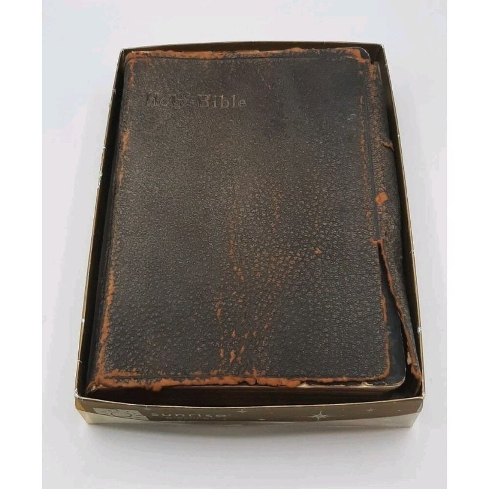Holy Bible International Teachers Edition Illustrated Early 1900's Era Distresed